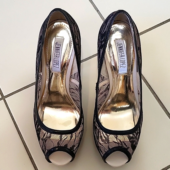 Jennifer Lopez Lace Peep-Toe Stiletto Heels! 7 - Picture 13 of 15